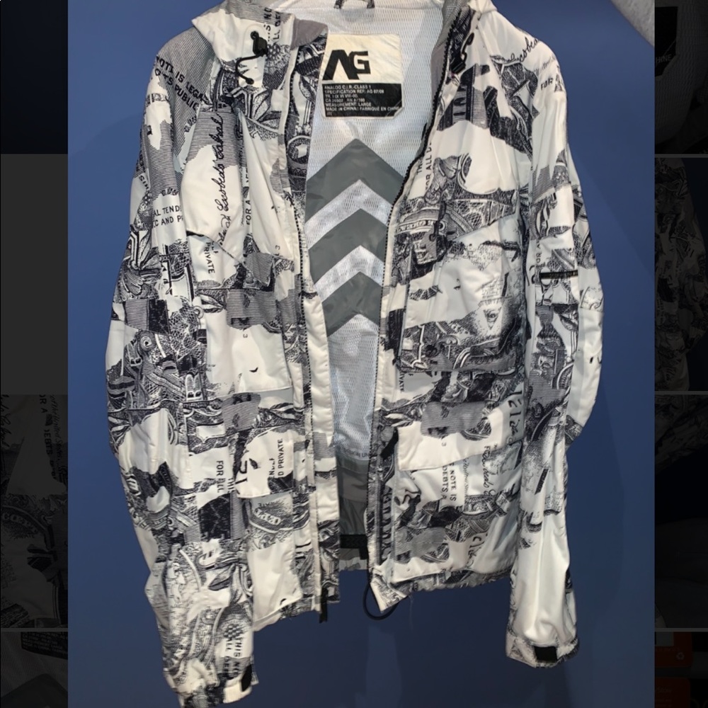 Analog performance jacket
